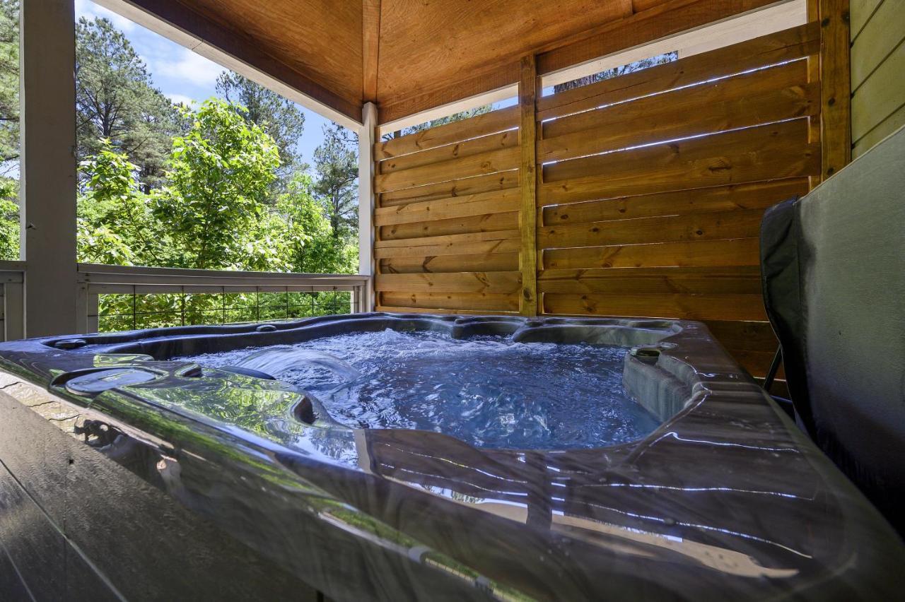 Convenient Romantic Hot Tub Bbq 3-Night Special! Broken Bow Exterior foto