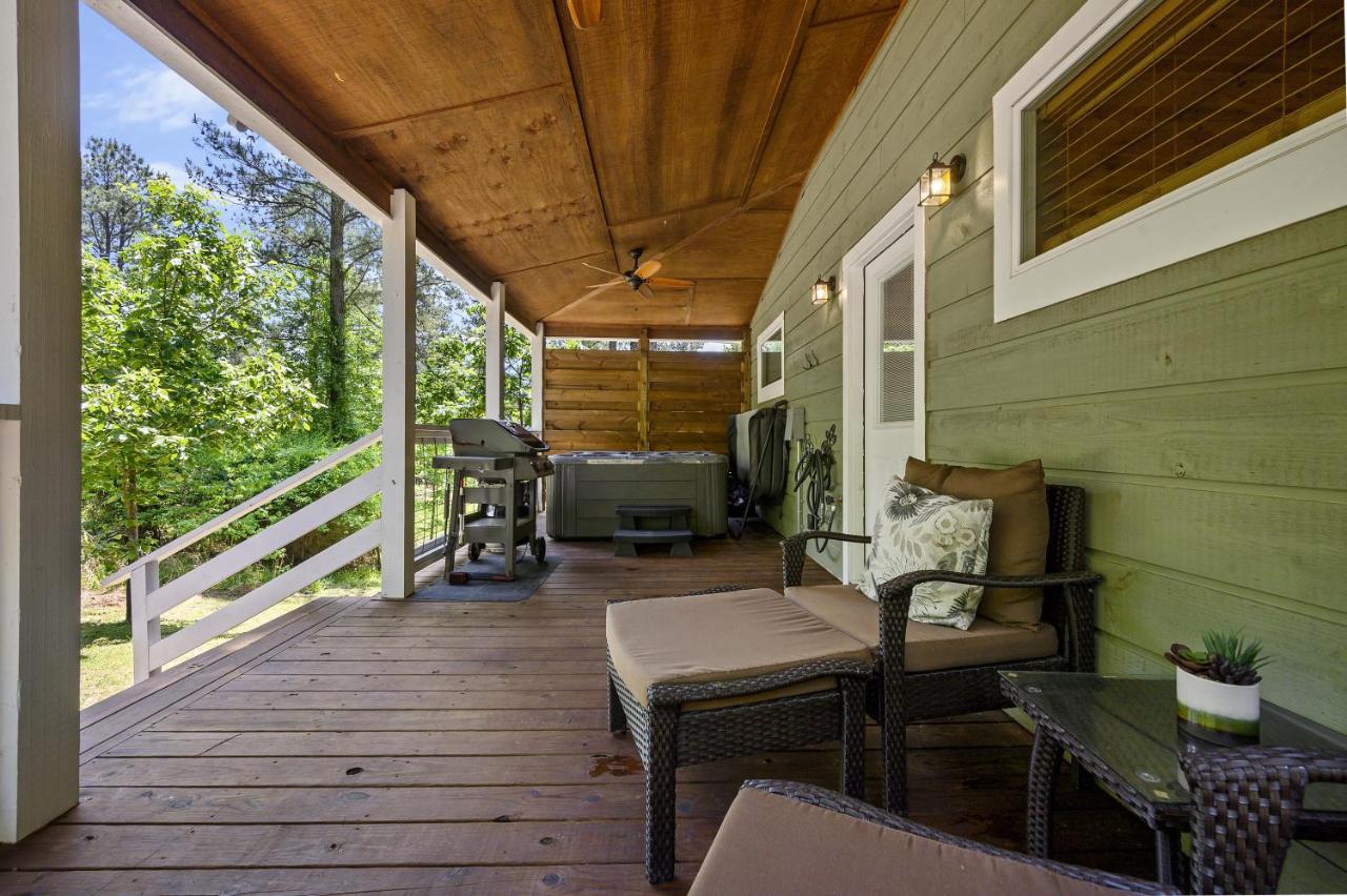 Convenient Romantic Hot Tub Bbq 3-Night Special! Broken Bow Exterior foto